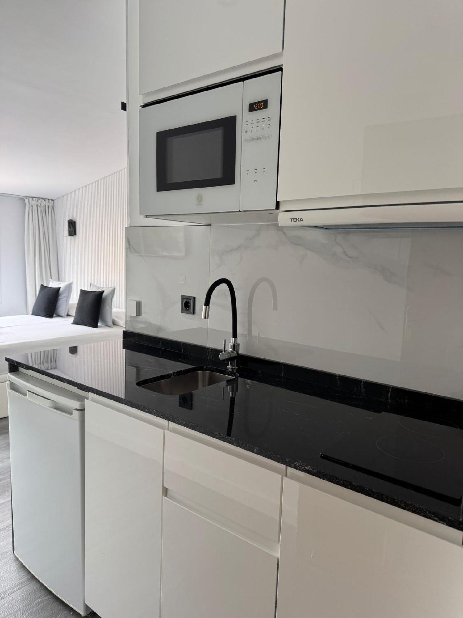 Apartamentos San Antonio Torremolinos Kültér fotó
